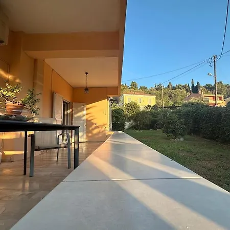 Feriehus House At Kanoni With Private Garden *